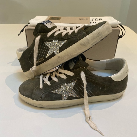 Golden Goose Superstar Sneaker Green Suede/Silver Glitter/Cream sz 39 New in Box - Picture 8 of 12